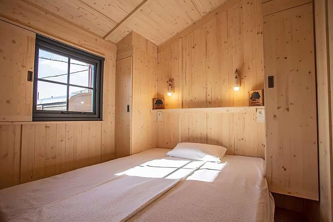 Camping Le Gallo Romain Barbieres Esterno foto